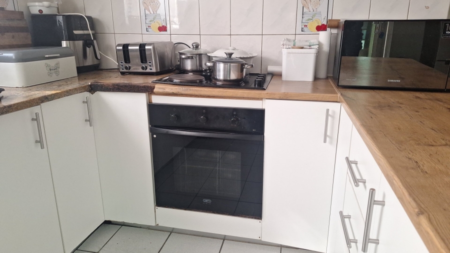5 Bedroom Property for Sale in Retreat Western Cape